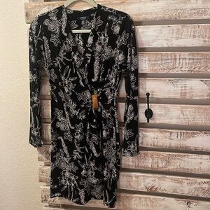 Woman’s Chaps High Low Black and White Floral Dress Size 4